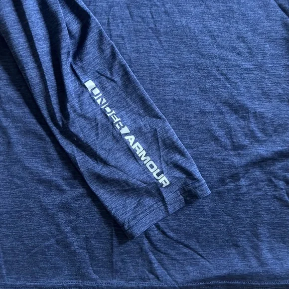 Under Armour heat gear hoodie - Picture 3 of 3